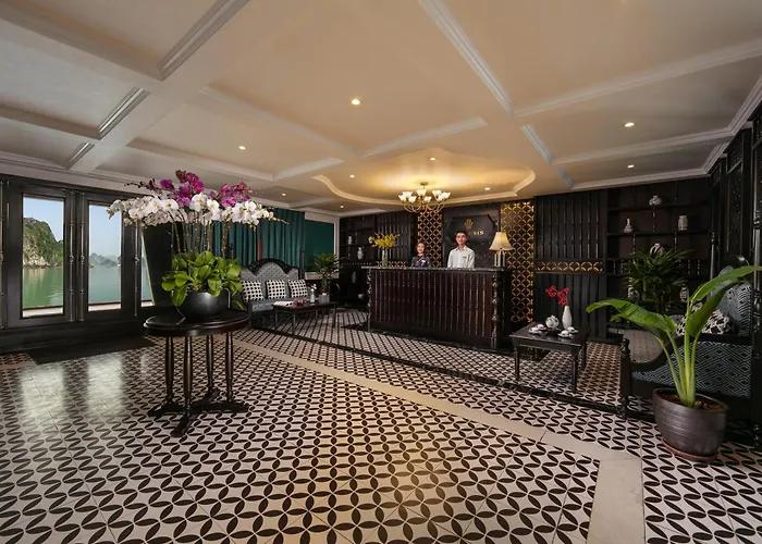 Genesis Luxury Regal Cruise By Premier Group 5* Hạ Long